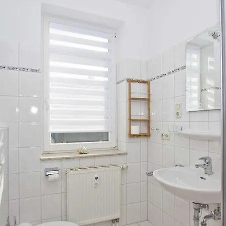 Villa Moewe Ferienwohnung 03 Mit Sauna- Und Schwimmbadnutzung Im Ahoi Sellin Apartmán *